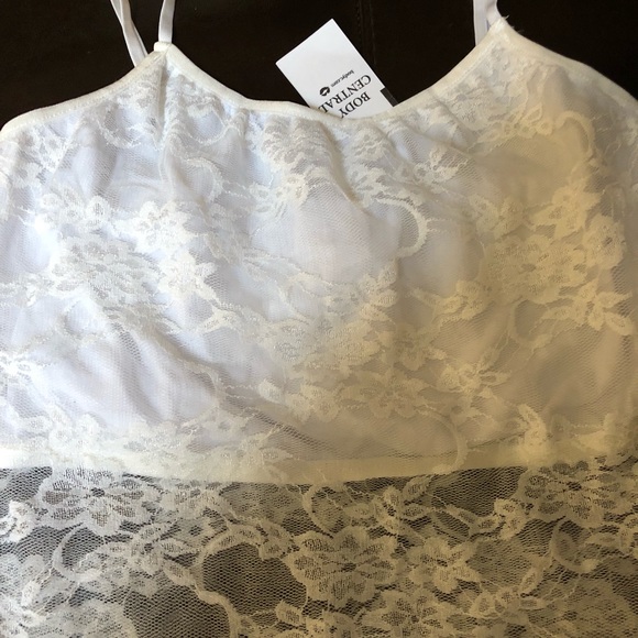 White Lace Tank with Bralette - Picture 5 of 5
